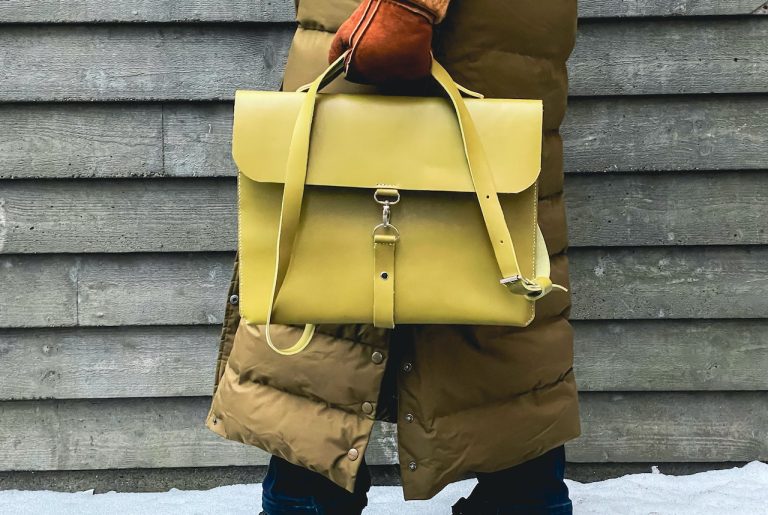 satchel bag adalah
