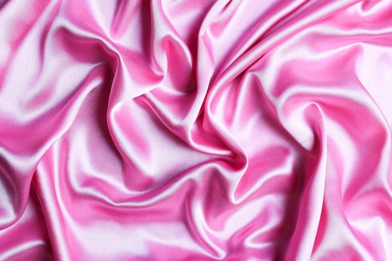 warna fuschia adalah