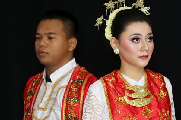 Pakaian Adat Maluku Utara