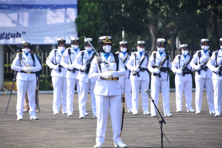 Seragam TNI Angkatan Laut