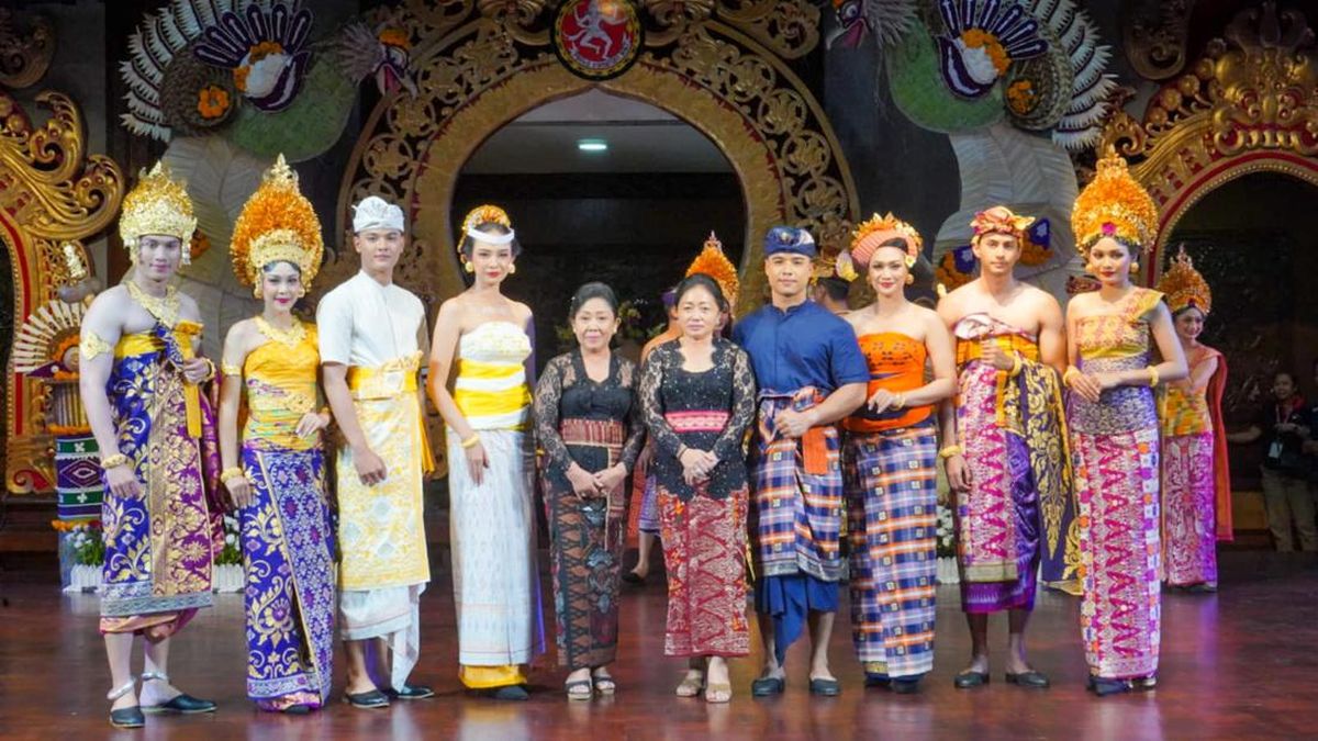 pakaian-adat-bali