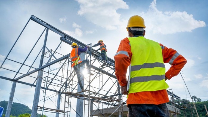 Seragam Pekerja Proyek Konstruksi
