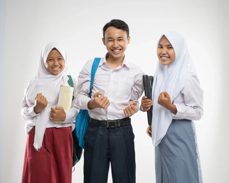 Seragam di Dunia Pendidikan