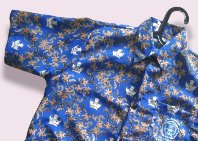 BAHAN BAJU BATIK SEKOLAH