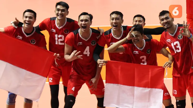 Perbedaan Jersey Sepak Bola dan Voli